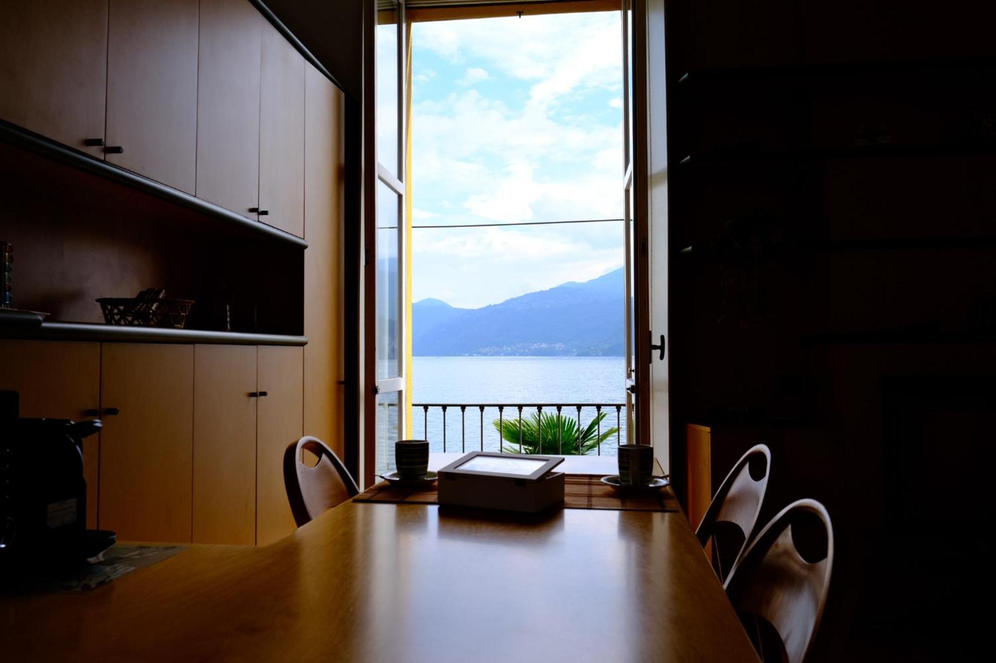 ヴァレンナLa Casa Di Annaアパートメント エクステリア 写真