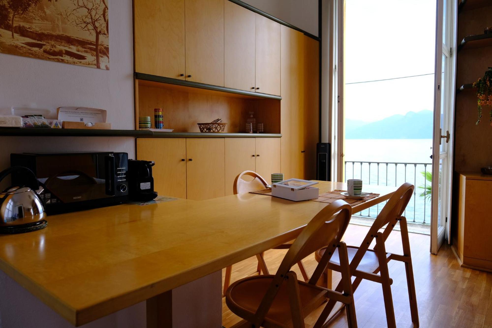 ヴァレンナLa Casa Di Annaアパートメント エクステリア 写真
