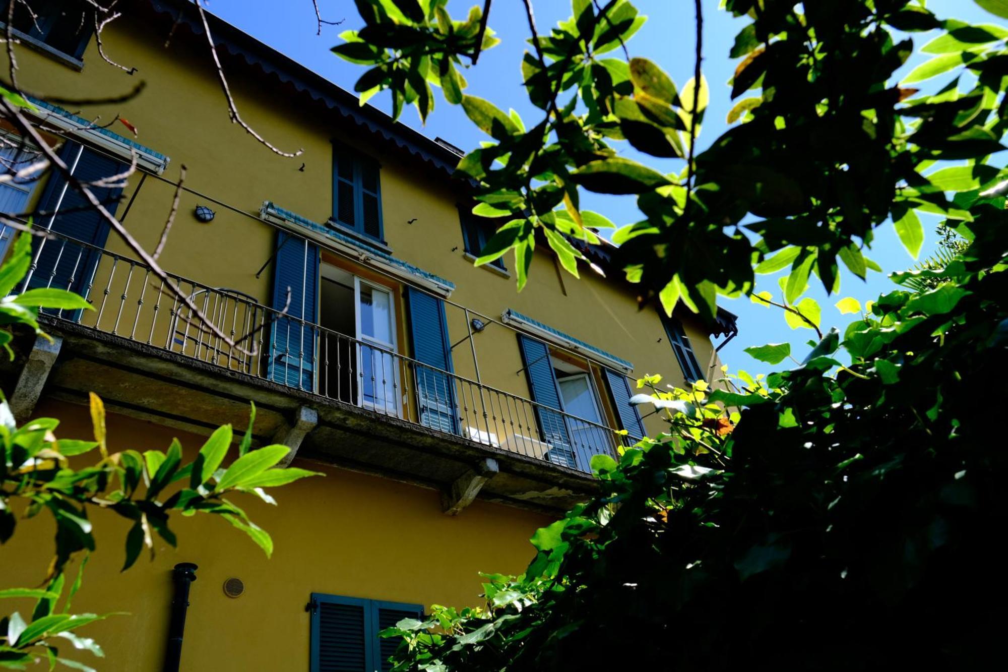 ヴァレンナLa Casa Di Annaアパートメント エクステリア 写真